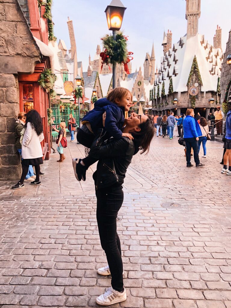 maman et enfant à Universal Studios Hollywood